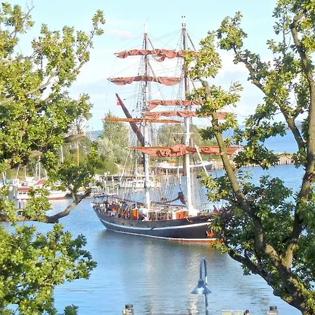 Hafenresidenz Lauterbach Ferienwohnung 2-3 Апартаменты Лаутербах