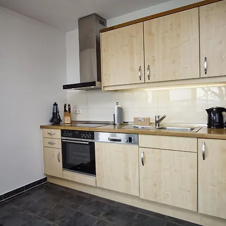 Апартаменты Hafenresidenz Lauterbach Ferienwohnung 2-3