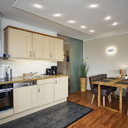 Апартаменты Hafenresidenz Lauterbach Ferienwohnung 2-3